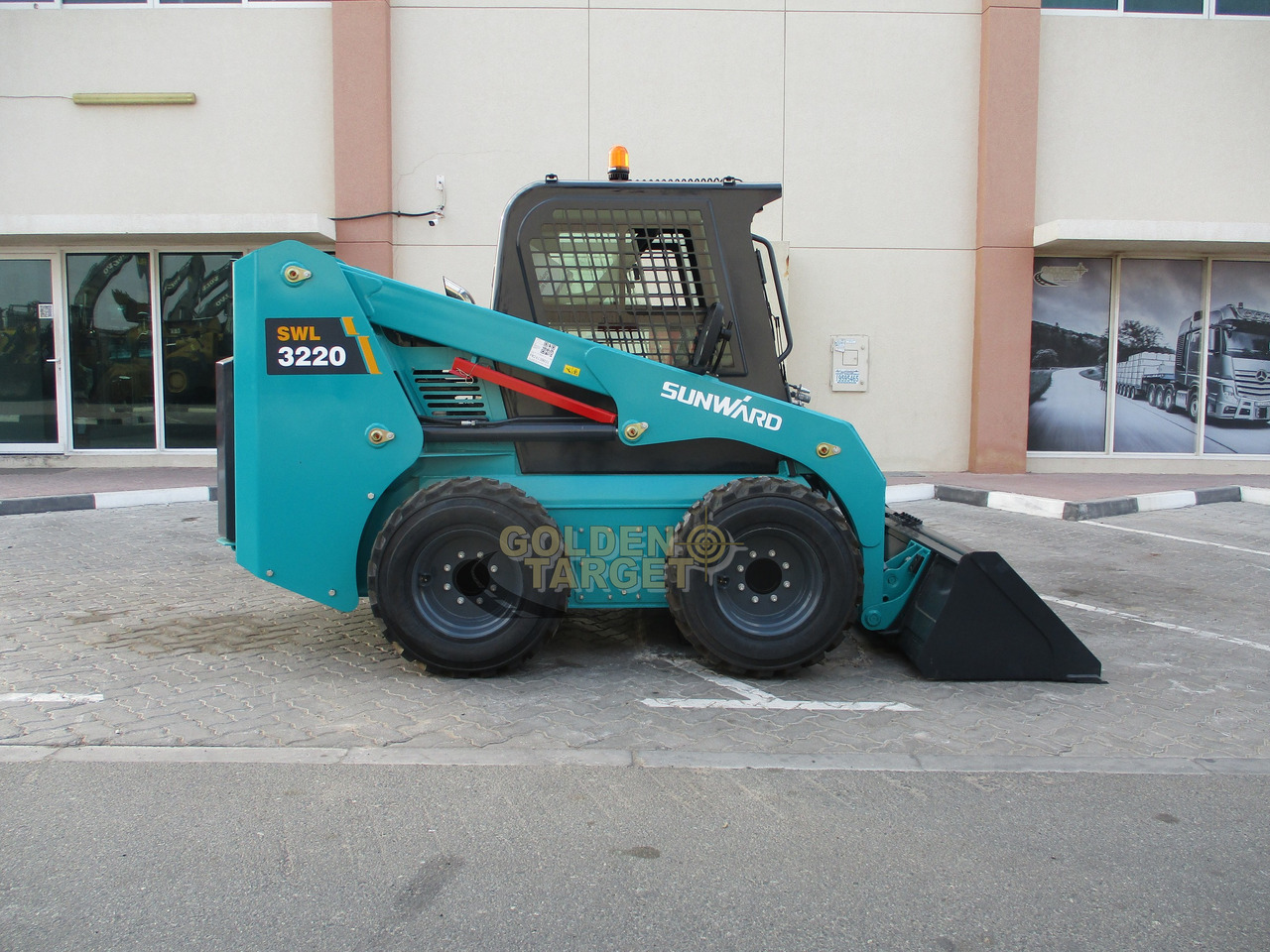 SUNWARD SWL3220 Skid Steer - Šmykom riadený nakladač: obrázok 5 SUNWARD SWL3220 Skid Steer - Šmykom riadený nakladač: obrázok 5