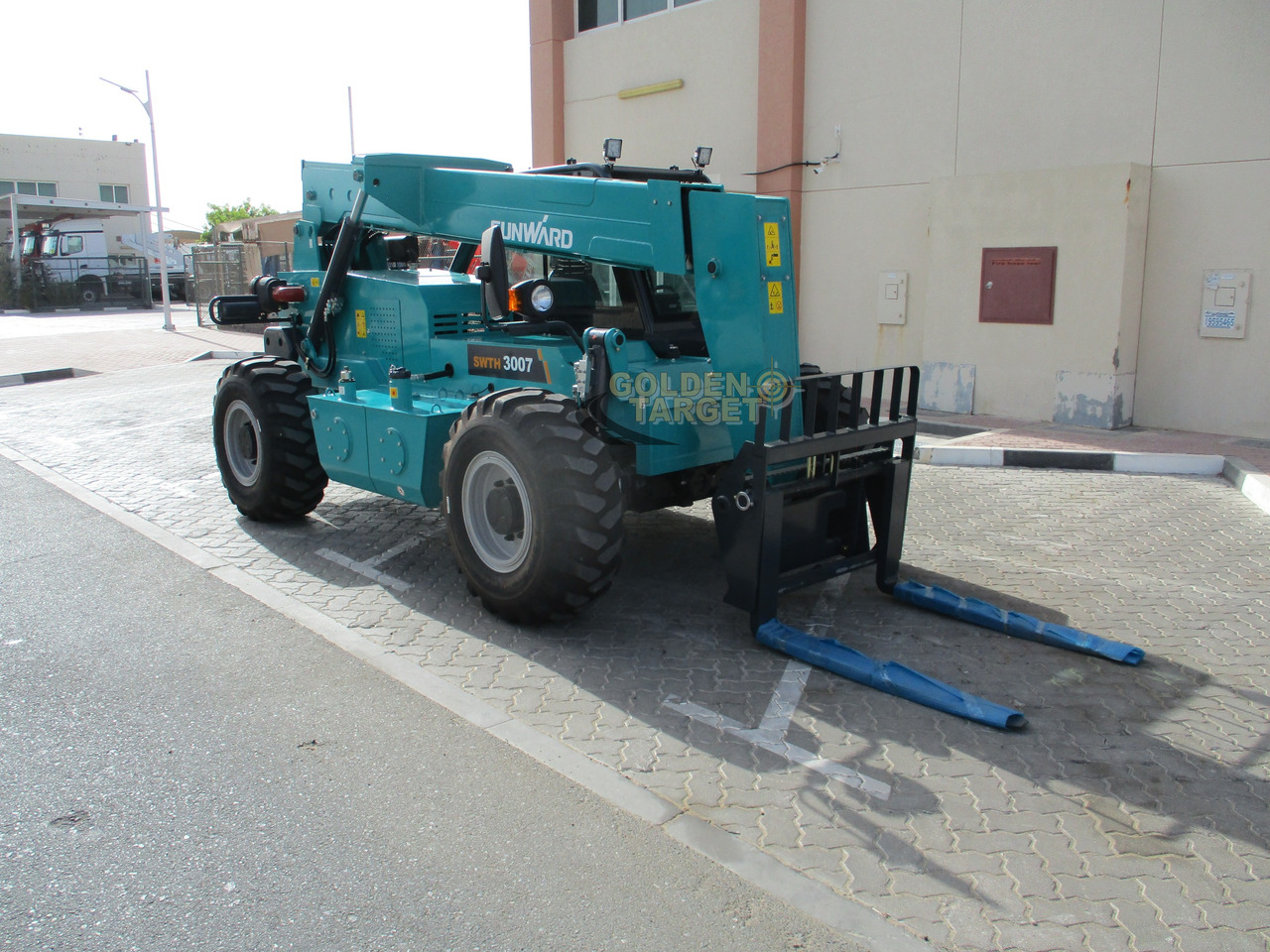 Sunward SWTH3007 4×4 Telehandler - Teleskopický nakladač: obrázok 1 Sunward SWTH3007 4×4 Telehandler - Teleskopický nakladač: obrázok 1