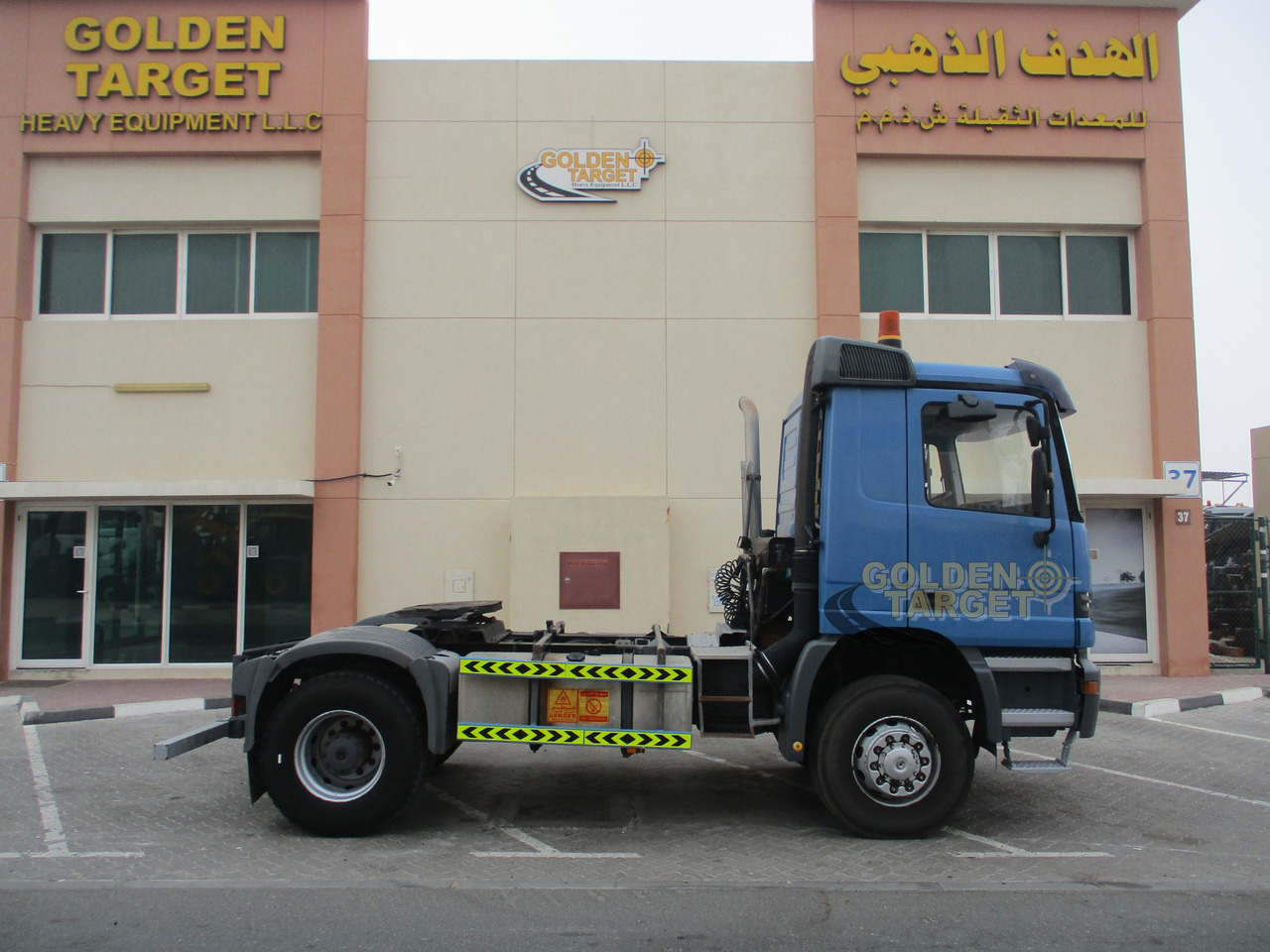 MERCEDES-BENZ Actros 1840 4x4 Head Truck - Ťahač: obrázok 5 MERCEDES-BENZ Actros 1840 4x4 Head Truck - Ťahač: obrázok 5