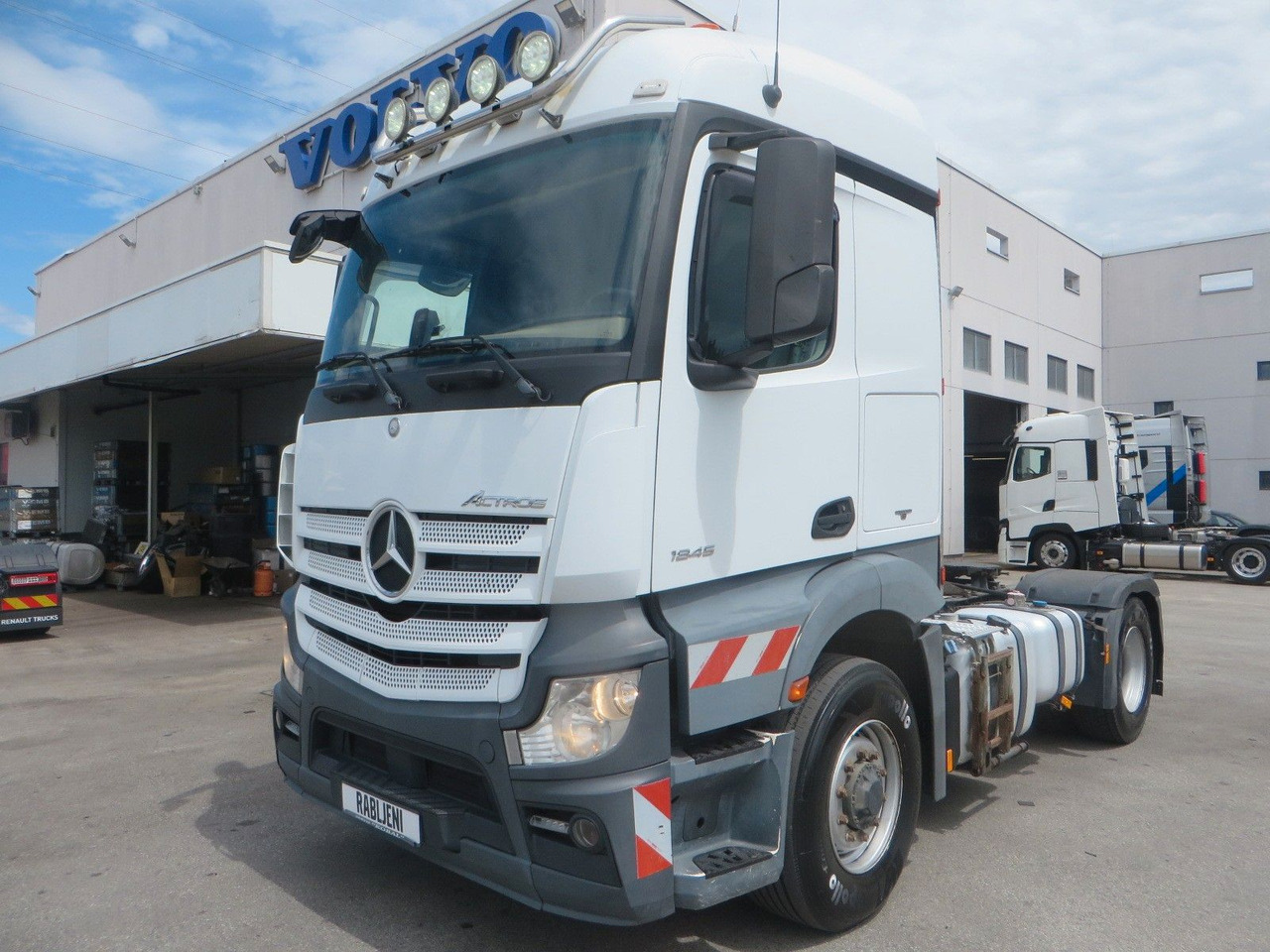 Mercedes-Benz Actros 1845 LS Retarder Hydraulic - Ťahač: obrázok 1 Mercedes-Benz Actros 1845 LS Retarder Hydraulic - Ťahač: obrázok 1