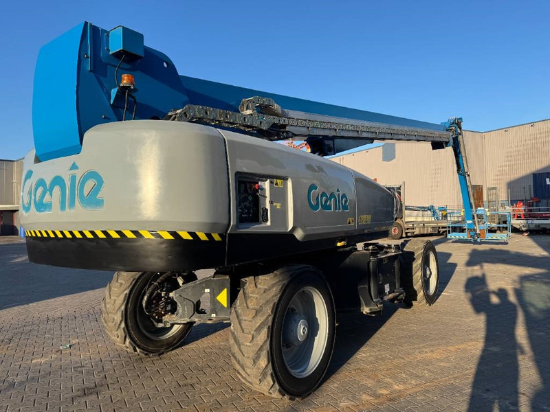 Genie SX 135 XC - Teleskopická plošina: obrázok 4 Genie SX 135 XC - Teleskopická plošina: obrázok 4