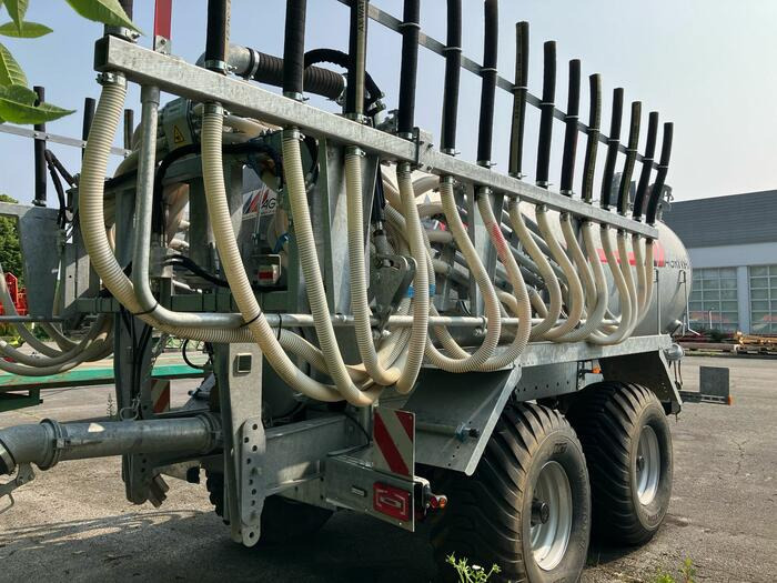 Agrimat 12500L - Fekálny náves: obrázok 3 Agrimat 12500L - Fekálny náves: obrázok 3