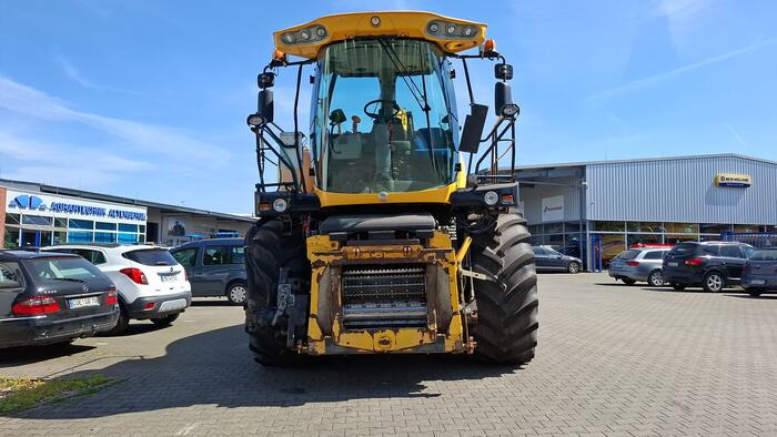 New Holland FR 9060 - Samohybná rezačka: obrázok 2 New Holland FR 9060 - Samohybná rezačka: obrázok 2
