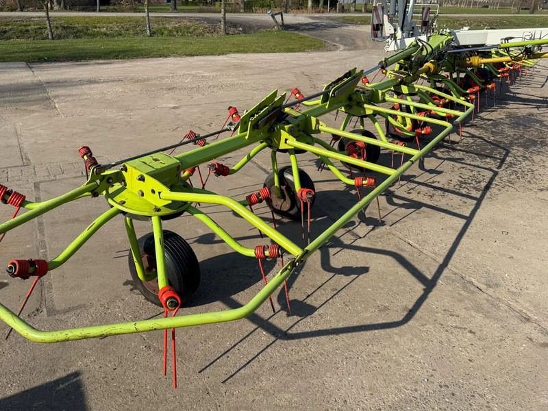 Claas Volto 1320 T Gedragen 13 meter - Obracač sena: obrázok 4 Claas Volto 1320 T Gedragen 13 meter - Obracač sena: obrázok 4