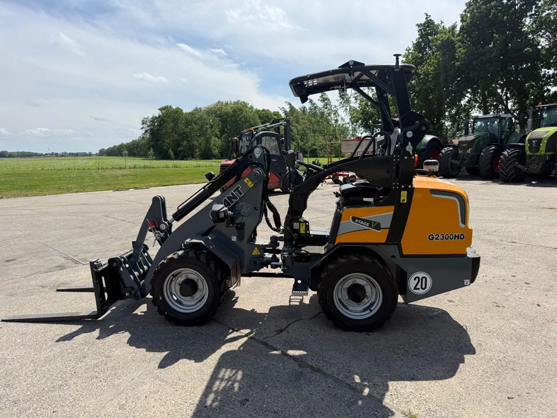 Giant 2300 HD NIEUW Shovel! Giant Kubota - Kolesový nakladač: obrázok 3 Giant 2300 HD NIEUW Shovel! Giant Kubota - Kolesový nakladač: obrázok 3