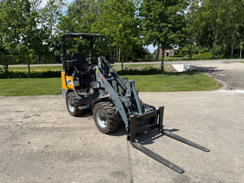 Leasing Giant 2300 HD NIEUW Shovel! Giant Kubota Giant 2300 HD NIEUW Shovel! Giant Kubota: obrázok 16