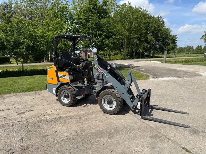 Leasing Giant 2300 HD NIEUW Shovel! Giant Kubota Giant 2300 HD NIEUW Shovel! Giant Kubota: obrázok 17