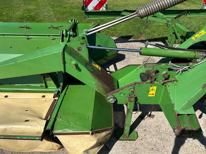 Krone Easycut 9140 CV triple maaier - Kosačka: obrázok 5 Krone Easycut 9140 CV triple maaier - Kosačka: obrázok 5