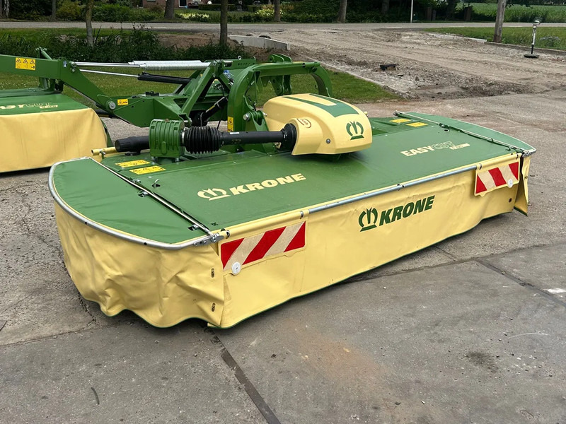 Krone NIEUW! Krone easy cut 320 M Frontmaaier stalvoeren - Kosačka: obrázok 1 Krone NIEUW! Krone easy cut 320 M Frontmaaier stalvoeren - Kosačka: obrázok 1