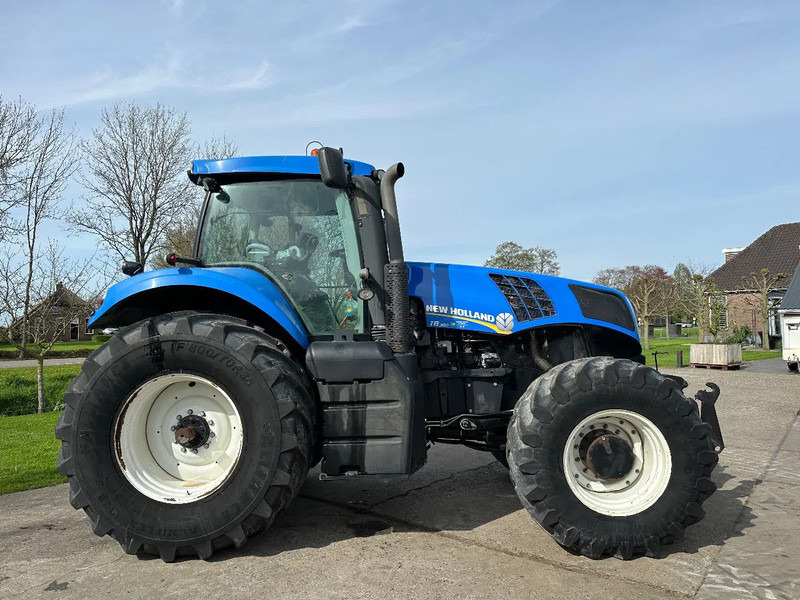 New Holland T 8360 T8360 T8.360 T8360 Ultra Command Airco - Traktor: obrázok 2 New Holland T 8360 T8360 T8.360 T8360 Ultra Command Airco - Traktor: obrázok 2