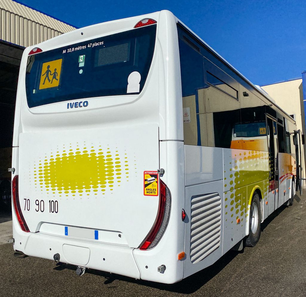 IVECO CROSSWAY 2020 10M60 - Prímestský autobus: obrázok 3 IVECO CROSSWAY 2020 10M60 - Prímestský autobus: obrázok 3