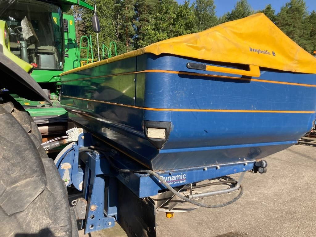 Bogballe M2W DYNAMIC - Rozmetač hnojiva: obrázok 3 Bogballe M2W DYNAMIC - Rozmetač hnojiva: obrázok 3