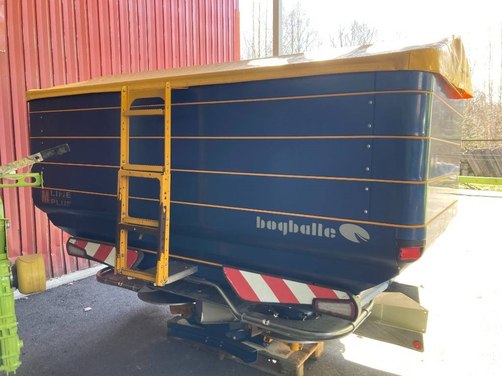 Bogballe M45W Z - Rozmetač hnojiva: obrázok 2 Bogballe M45W Z - Rozmetač hnojiva: obrázok 2