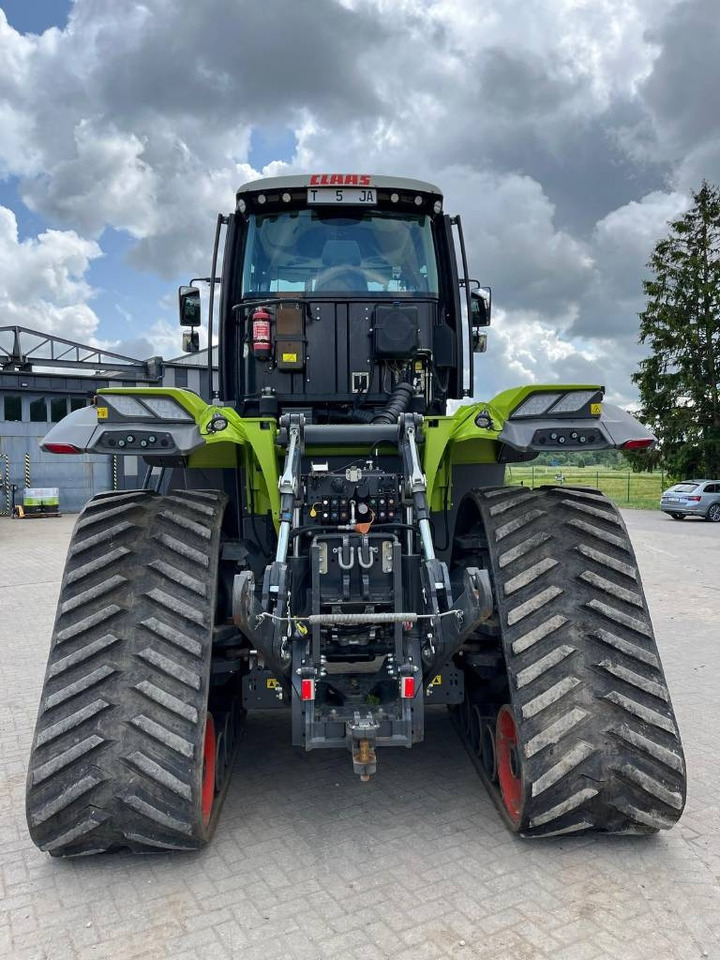 Claas XERION 5000 TRAC TS - Traktor: obrázok 2 Claas XERION 5000 TRAC TS - Traktor: obrázok 2