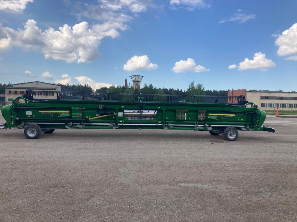 John Deere 640 X - Obilný kombajn: obrázok 2 John Deere 640 X - Obilný kombajn: obrázok 2