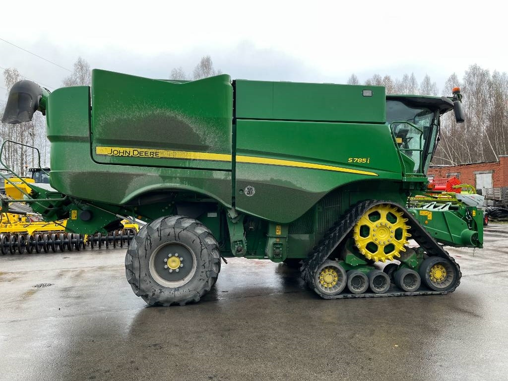 John Deere S 785i - Obilný kombajn: obrázok 2 John Deere S 785i - Obilný kombajn: obrázok 2