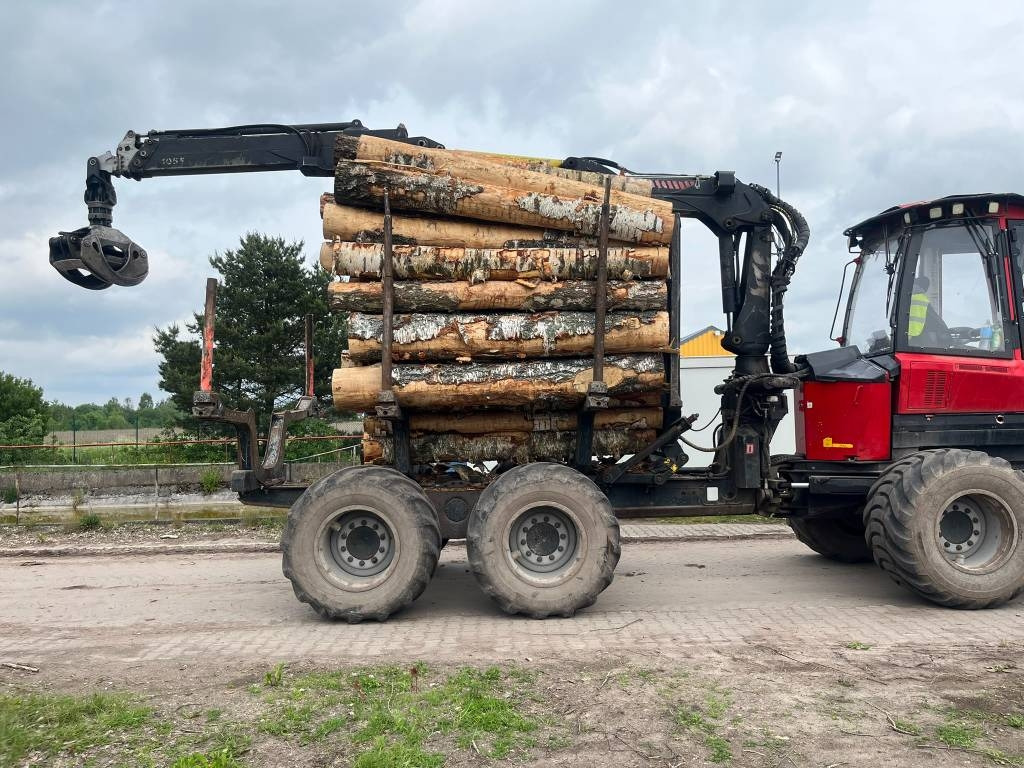 Komatsu 845 - Vyvážečka: obrázok 4 Komatsu 845 - Vyvážečka: obrázok 4
