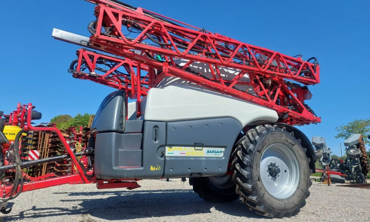 Bargam Spraymax 6500 - 24/36m - Ťahaný postrekovač: obrázok 1 Bargam Spraymax 6500 - 24/36m - Ťahaný postrekovač: obrázok 1