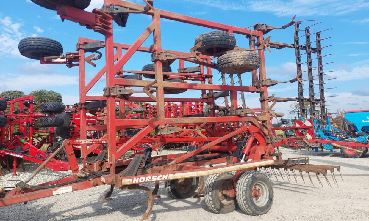 Horsch Terrano 8 FG + Optipack 8 AS - Brány: obrázok 2 Horsch Terrano 8 FG + Optipack 8 AS - Brány: obrázok 2