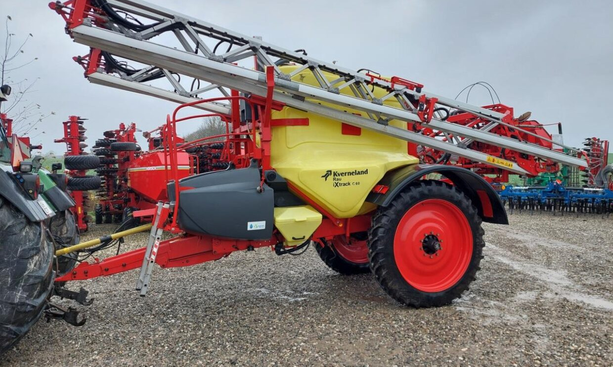 Kverneland iXtrack C60 - 30m med GPS - Ťahaný postrekovač: obrázok 1 Kverneland iXtrack C60 - 30m med GPS - Ťahaný postrekovač: obrázok 1