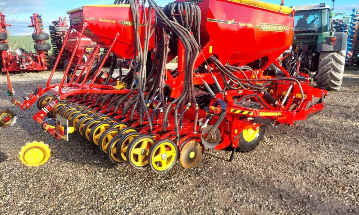 Väderstad Spirit 400 C med BioDrill - Univerzálny sejací stroj: obrázok 2 Väderstad Spirit 400 C med BioDrill - Univerzálny sejací stroj: obrázok 2
