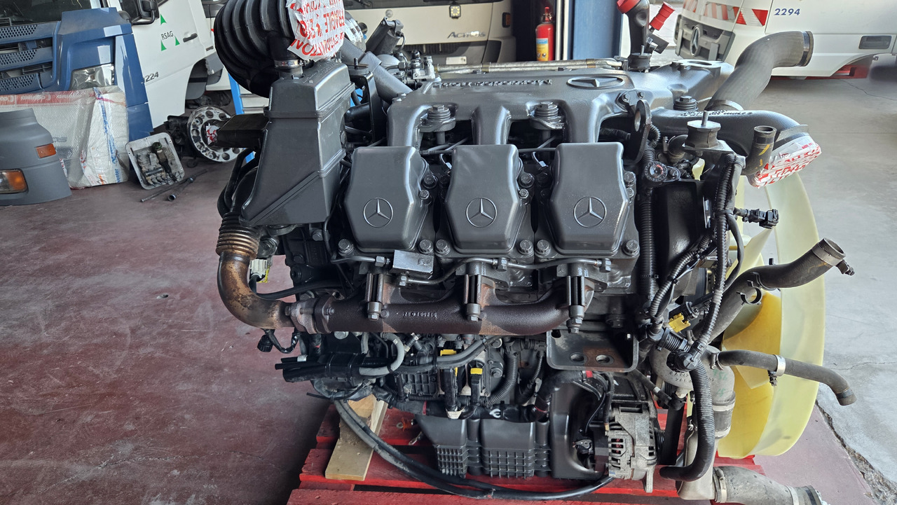 MERCEDES-BENZ ACTROS MP3 OM 501 LA EURO 5 - Motor: obrázok 1 MERCEDES-BENZ ACTROS MP3 OM 501 LA EURO 5 - Motor: obrázok 1
