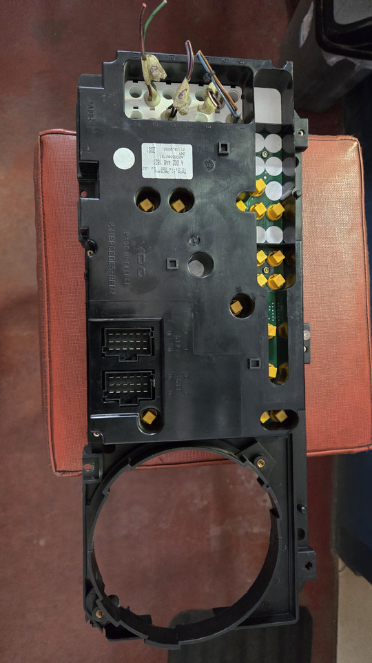 MERCEDES-BENZ INSTRUMENT PANEL MERCEDES ATEGO - Palubná doska pre Nákladné auto: obrázok 3 MERCEDES-BENZ INSTRUMENT PANEL MERCEDES ATEGO - Palubná doska pre Nákladné auto: obrázok 3