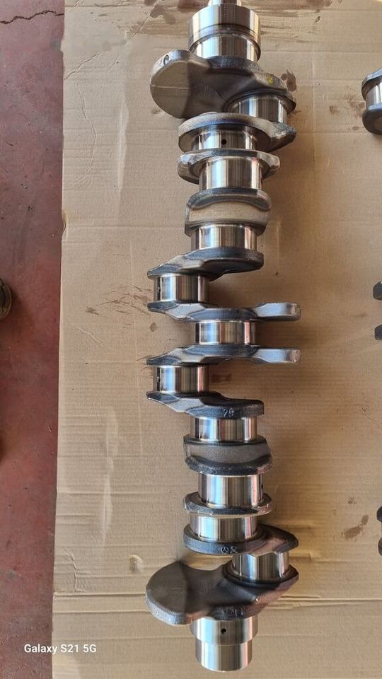 Mercedes-Benz  ATEGO EURO 6 OM 936 LA 2026100194  Mercedes-Benz ATEGO EURO 6 - Kľukový hriadeľ pre Nákladné auto: obrázok 4 Mercedes-Benz  ATEGO EURO 6 OM 936 LA 2026100194  Mercedes-Benz ATEGO EURO 6 - Kľukový hriadeľ pre Nákladné auto: obrázok 4