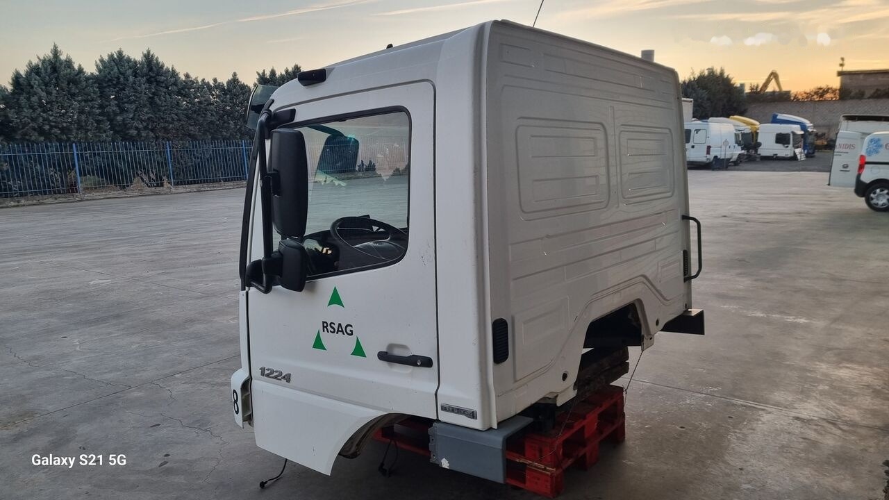 Mercedes-Benz MERCEDES ATEGO 2 A9736000020 Mercedes-Benz ATEGO 2 - Kabína pre Nákladné auto: obrázok 1 Mercedes-Benz MERCEDES ATEGO 2 A9736000020 Mercedes-Benz ATEGO 2 - Kabína pre Nákladné auto: obrázok 1