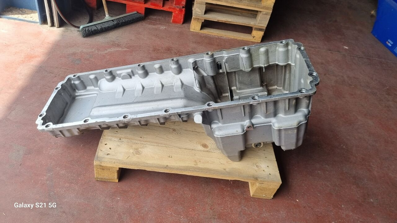 Mercedes-Benz OIL PAN ACTROS MP4 A4730102213 Mercedes-Benz ACTROS MP4 EURO 6 - Kľuková skriňa pre Nákladné auto: obrázok 5 Mercedes-Benz OIL PAN ACTROS MP4 A4730102213 Mercedes-Benz ACTROS MP4 EURO 6 - Kľuková skriňa pre Nákladné auto: obrázok 5