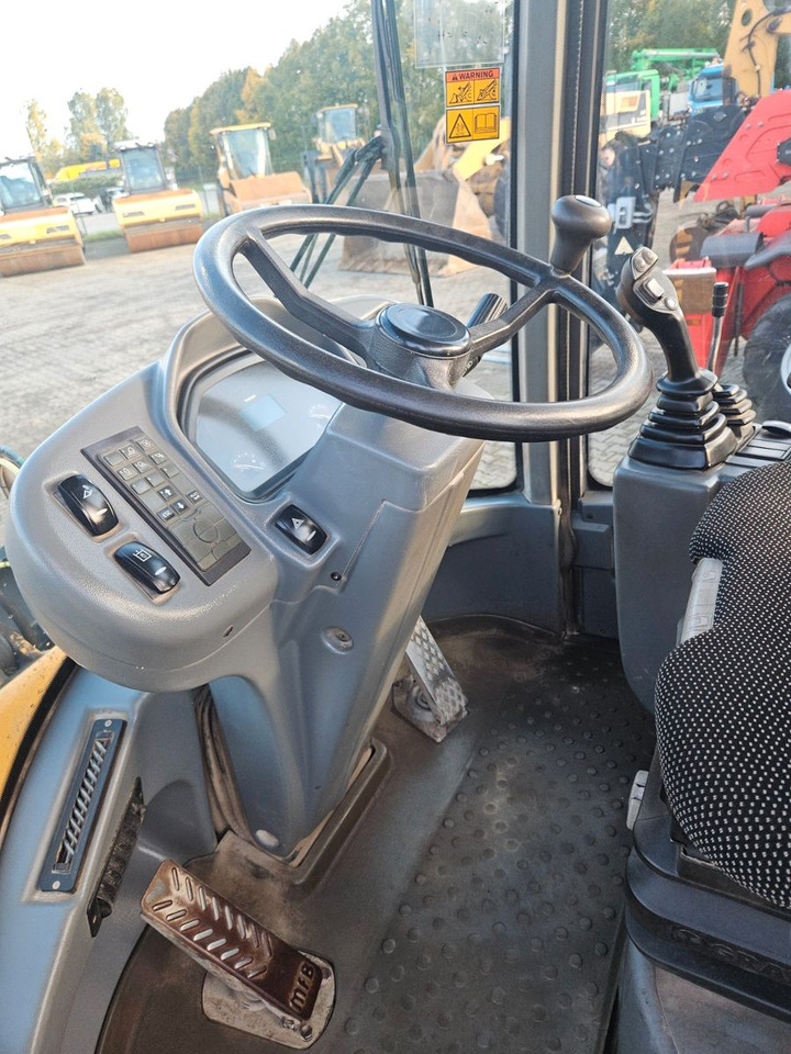 Volvo L30G Radlader mit Klappschaufel - Kolesový nakladač: obrázok 5 Volvo L30G Radlader mit Klappschaufel - Kolesový nakladač: obrázok 5