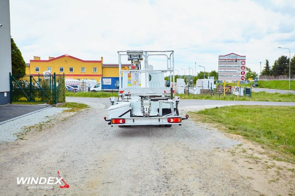 CMC PLA 250 - Automobilová plošina: obrázok 4 CMC PLA 250 - Automobilová plošina: obrázok 4