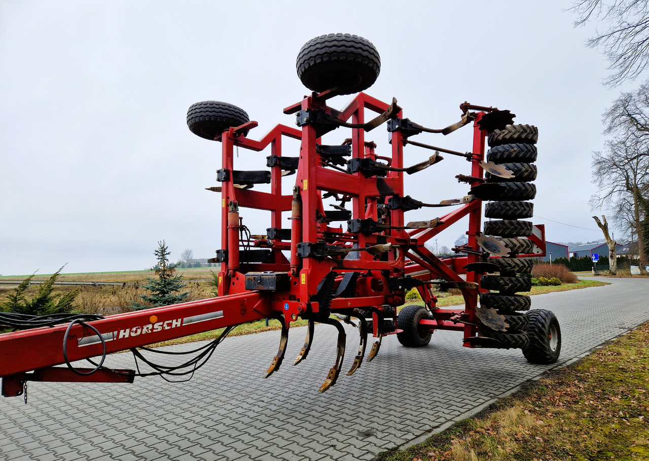 HORSCH Terrano 6 FX - Stroj na obrábanie pôdy: obrázok 1 HORSCH Terrano 6 FX - Stroj na obrábanie pôdy: obrázok 1