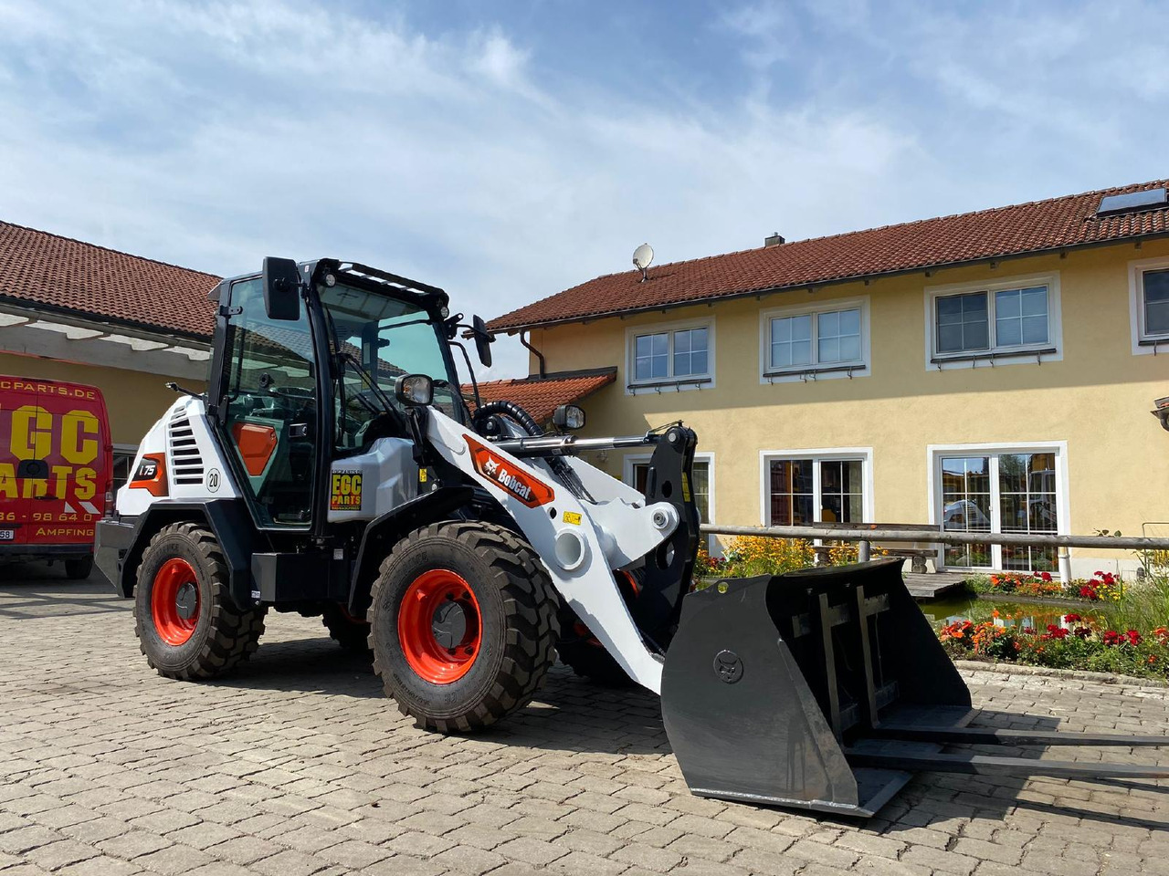 Bobcat L75 - Kolesový nakladač: obrázok 2 Bobcat L75 - Kolesový nakladač: obrázok 2