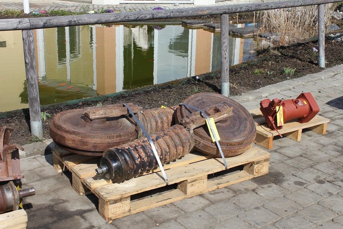 Case Poclain 1088 - Pásy - Rolny pre Stavebné stroje: obrázok 5 Case Poclain 1088 - Pásy - Rolny pre Stavebné stroje: obrázok 5