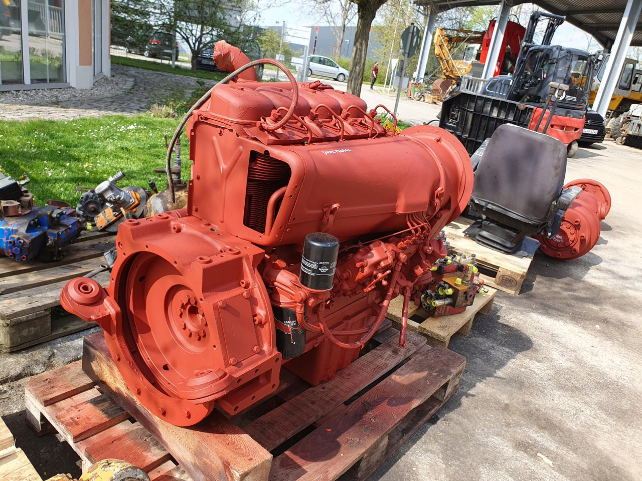 Deutz F4L912 aus SKB 800 - Motor pre Stavebné stroje: obrázok 5 Deutz F4L912 aus SKB 800 - Motor pre Stavebné stroje: obrázok 5