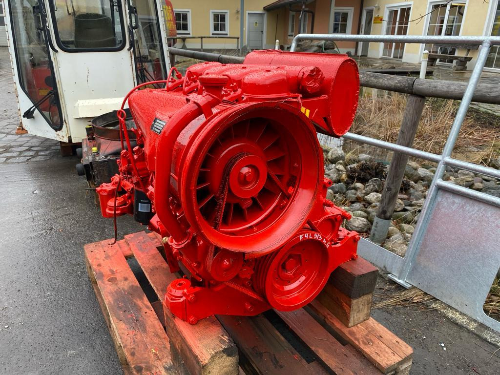 Deutz F4L913 - Motor pre Stavebné stroje: obrázok 4 Deutz F4L913 - Motor pre Stavebné stroje: obrázok 4