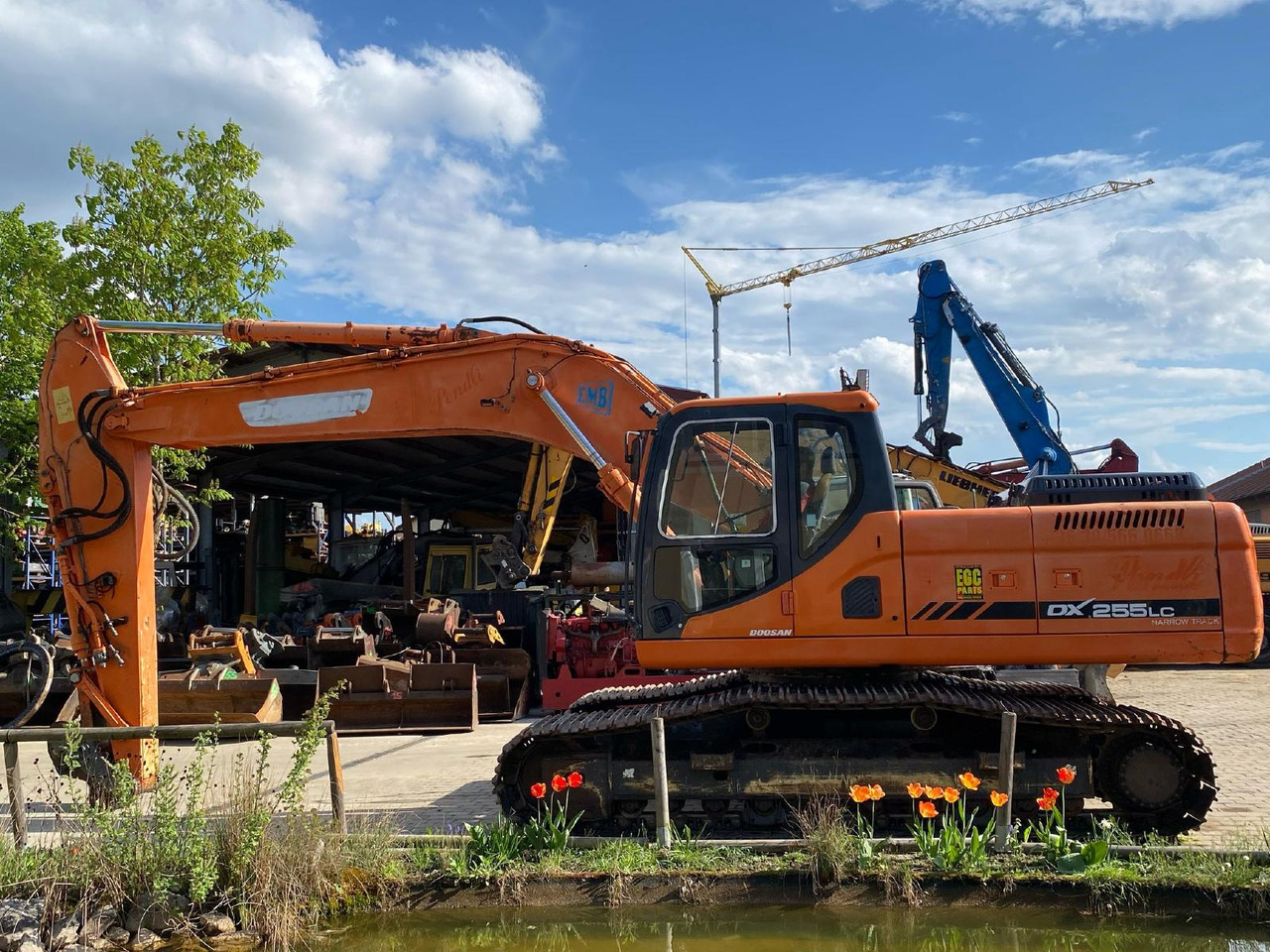 Doosan DX 255 LC - Pásové rýpadlo: obrázok 1 Doosan DX 255 LC - Pásové rýpadlo: obrázok 1