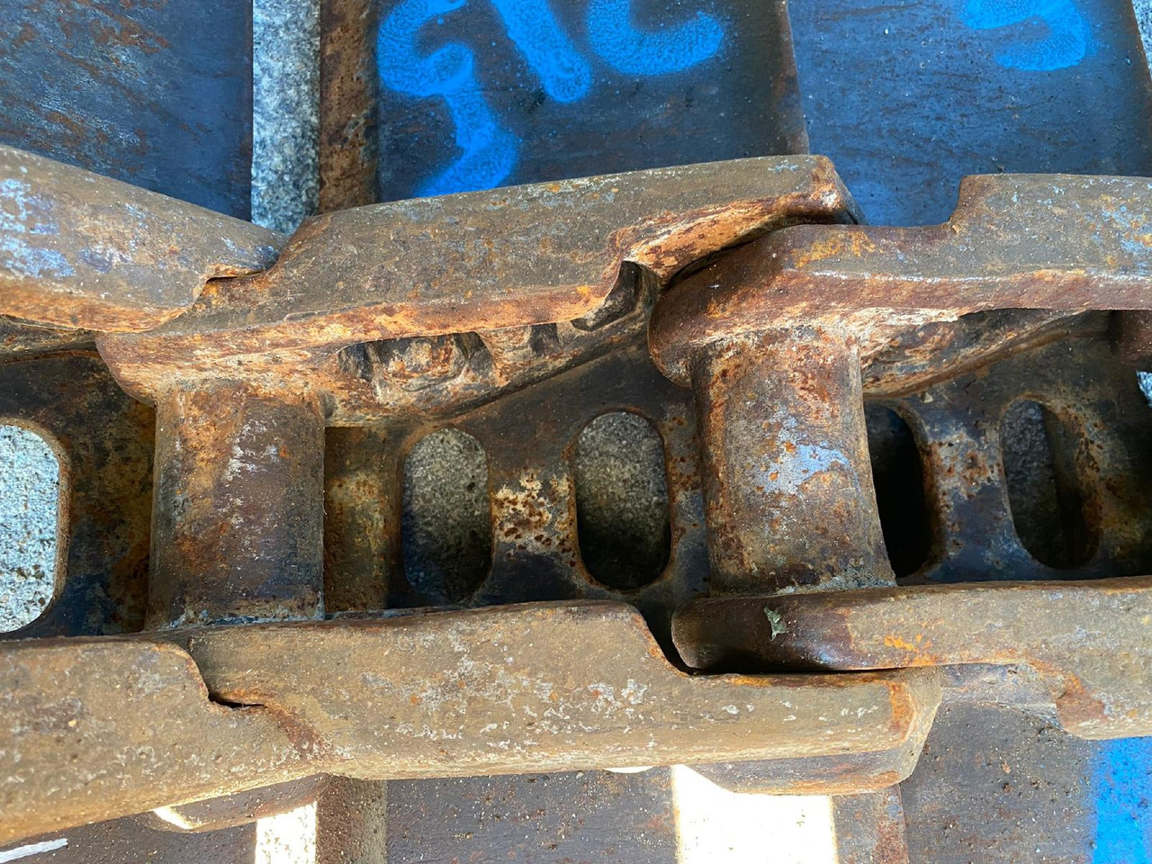 Pásy pre Stavebné stroje Fiat-Kobelco E215: obrázok 10