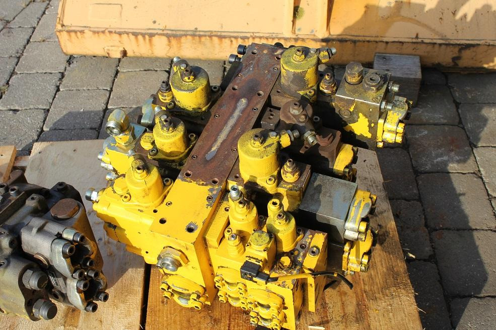 Furukawa W 735 - Hydraulický ventil pre Stavebné stroje: obrázok 2 Furukawa W 735 - Hydraulický ventil pre Stavebné stroje: obrázok 2