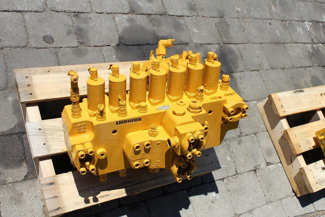 Liebherr 900 Lit. - Hydraulický ventil pre Stavebné stroje: obrázok 2 Liebherr 900 Lit. - Hydraulický ventil pre Stavebné stroje: obrázok 2