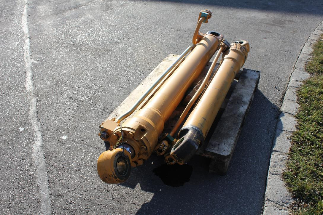 Liebherr 912 Lit. - Hydraulický valec pre Stavebné stroje: obrázok 4 Liebherr 912 Lit. - Hydraulický valec pre Stavebné stroje: obrázok 4