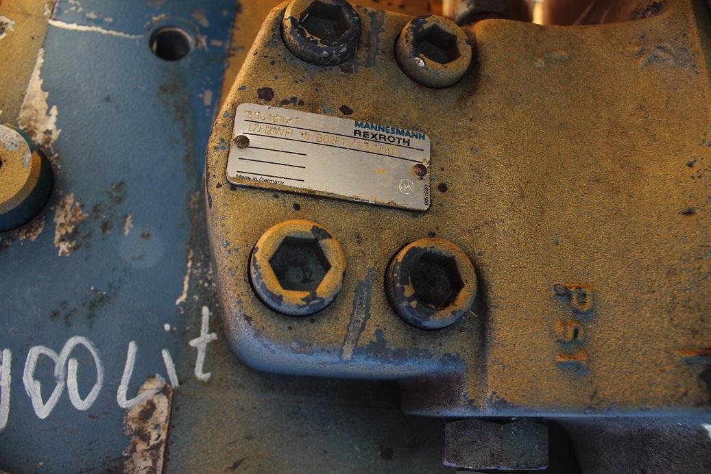 Liebherr A 900 LIT - Hydraulický ventil pre Stavebné stroje: obrázok 4 Liebherr A 900 LIT - Hydraulický ventil pre Stavebné stroje: obrázok 4