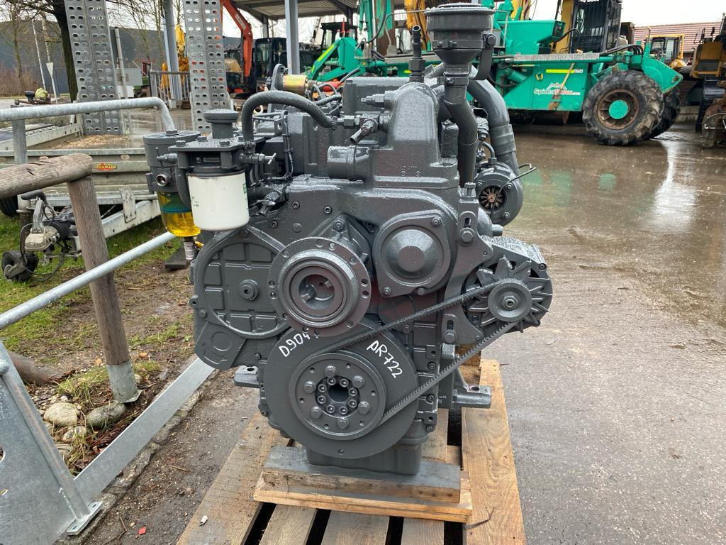 Liebherr D904T aus PR 722 - Motor pre Stavebné stroje: obrázok 3 Liebherr D904T aus PR 722 - Motor pre Stavebné stroje: obrázok 3