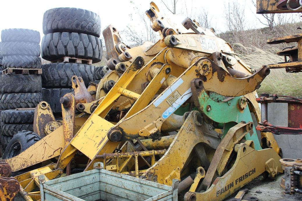 Liebherr L574,541,531 u a - Výložník: obrázok 3 Liebherr L574,541,531 u a - Výložník: obrázok 3
