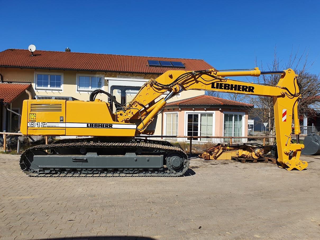 Liebherr R 912 LIT - Pásové rýpadlo: obrázok 1 Liebherr R 912 LIT - Pásové rýpadlo: obrázok 1