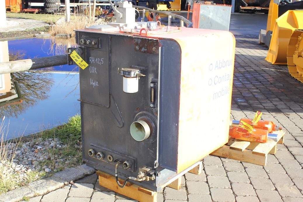 O&K RH 12,5 - Hydraulická nádrž pre Pásové rýpadlo: obrázok 1 O&K RH 12,5 - Hydraulická nádrž pre Pásové rýpadlo: obrázok 1