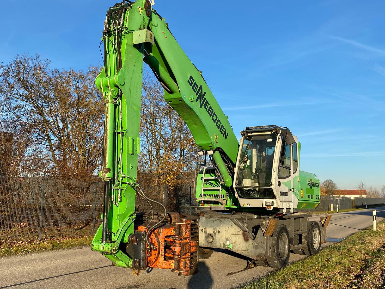 Sennebogen 818 - Překládkové rýpadlo: obrázok 2 Sennebogen 818 - Překládkové rýpadlo: obrázok 2