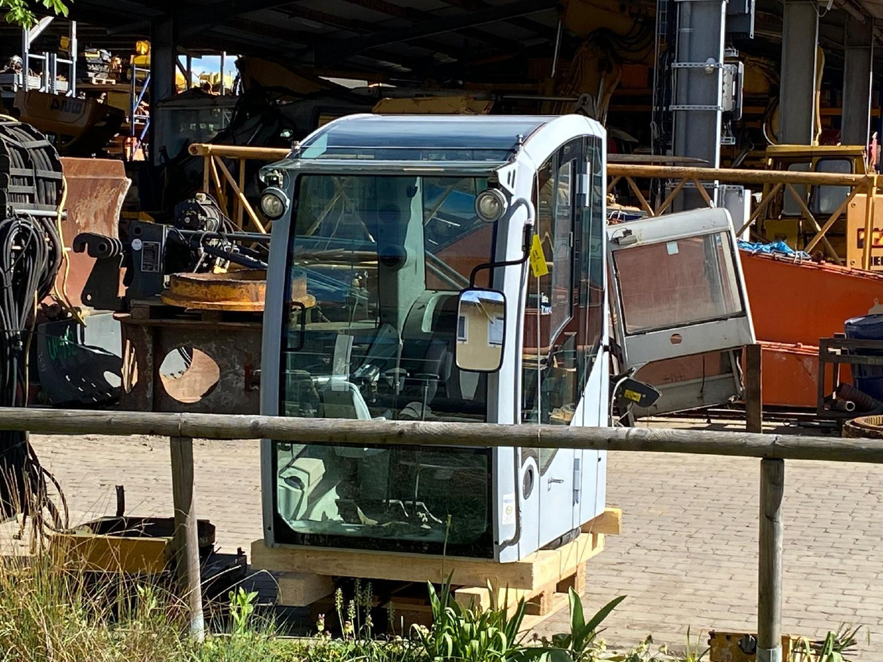 Terex TC 240 LC - Kabína pre Stavebné stroje: obrázok 2 Terex TC 240 LC - Kabína pre Stavebné stroje: obrázok 2