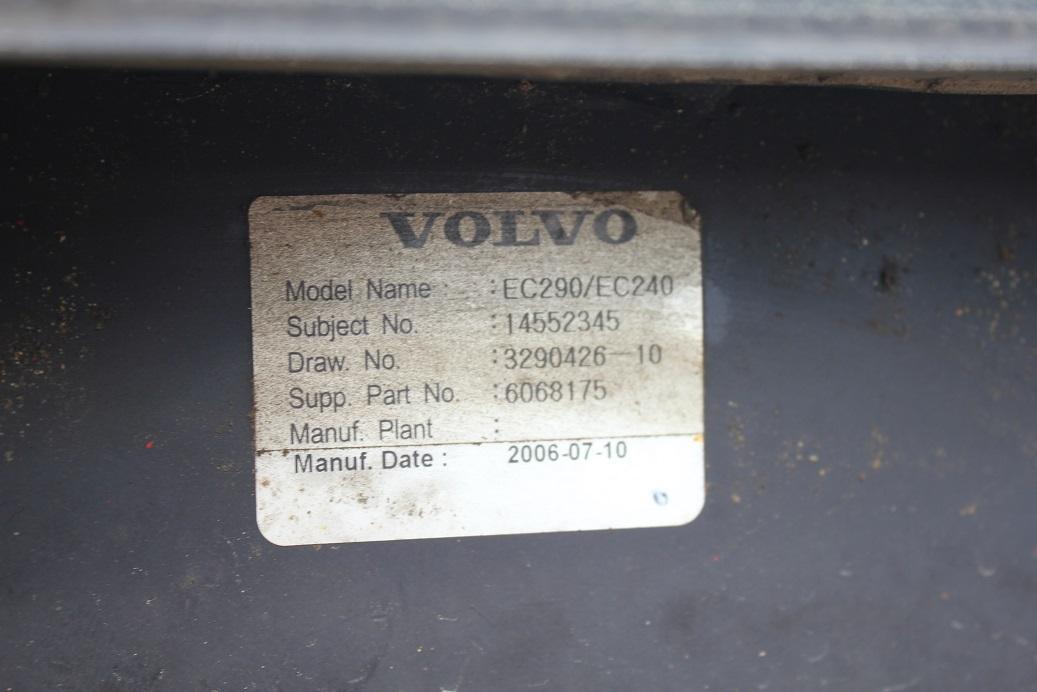 Volvo EC 240 BNLC - Chladiaci systém pre Stavebné stroje: obrázok 4 Volvo EC 240 BNLC - Chladiaci systém pre Stavebné stroje: obrázok 4